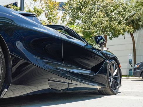 Used 2021 McLaren 720S Spider RWD image 20