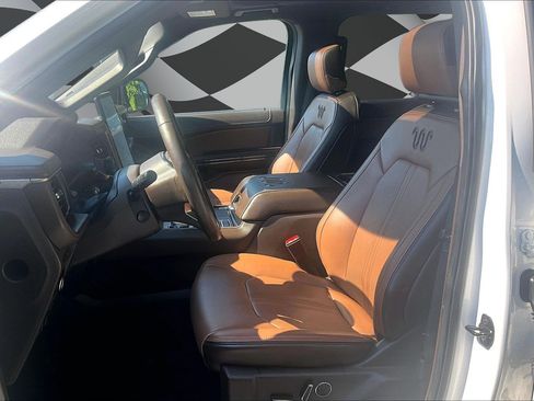 Used 2023 Ford Expedition Max King Ranch AWD/4WD image 25