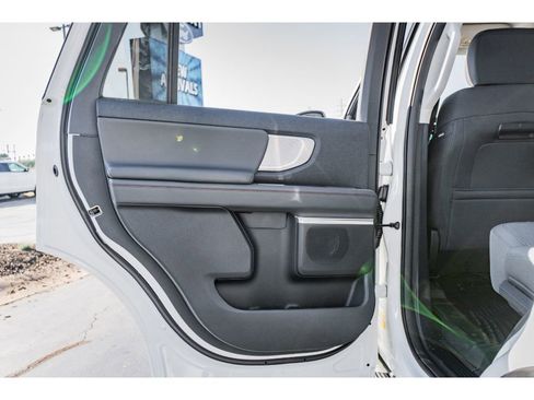 New 2025 Ford Expedition Active AWD/4WD image 21