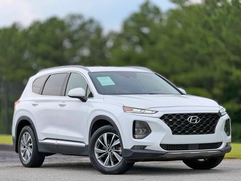 Used 2019 Hyundai Santa Fe SEL FWD image 5