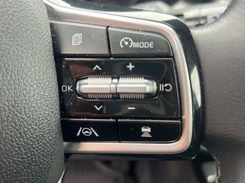 Used 2022 Kia Sorento SX AWD/4WD image 13