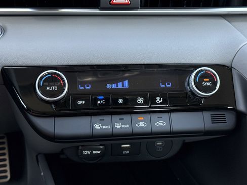 New 2026 Hyundai Elantra Sport image 23