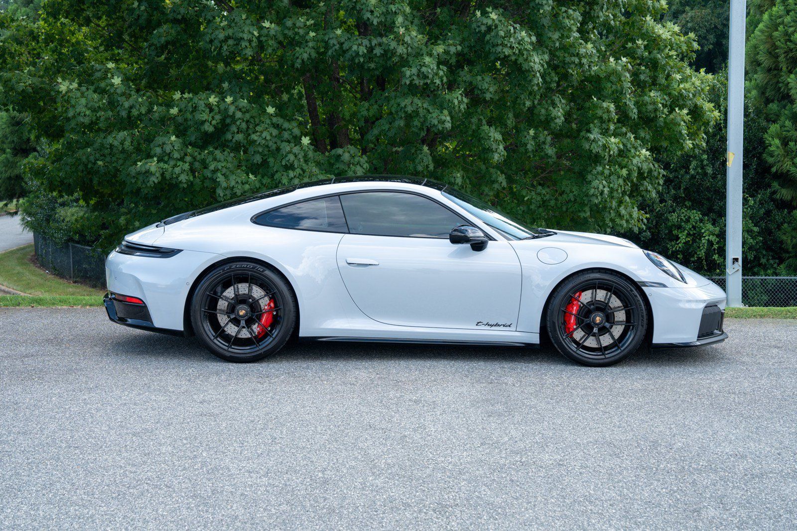 Certified 2026 Porsche 911 Carrera GTS RWD image 8