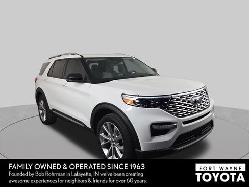 Used 2021 Ford Explorer Platinum w/ Equipment Group 601A AWD/4WD image 4