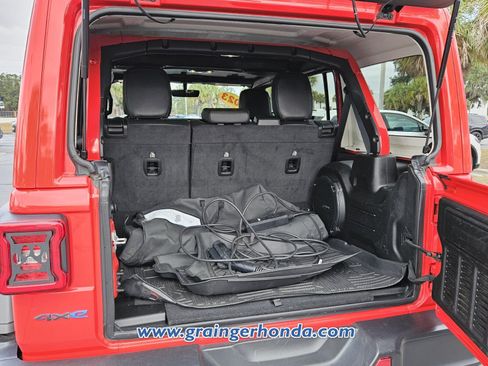 Used 2023 Jeep Wrangler Unlimited Rubicon 4xe w/ Cold Weather Group image 13