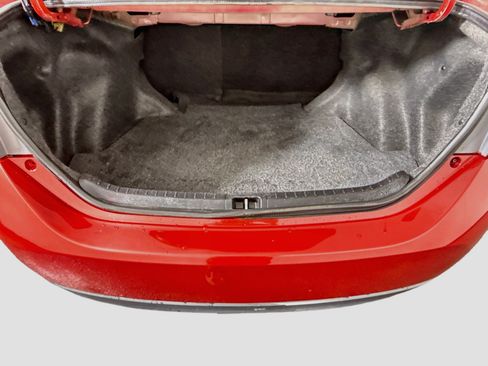 Used 2019 Toyota Corolla LE FWD image 34