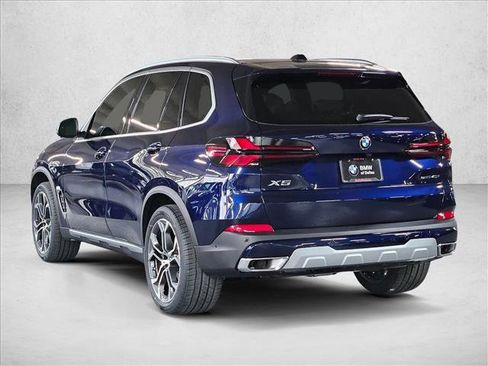 New 2026 BMW X5 sDrive40i w/ Climate Comfort Package image 7