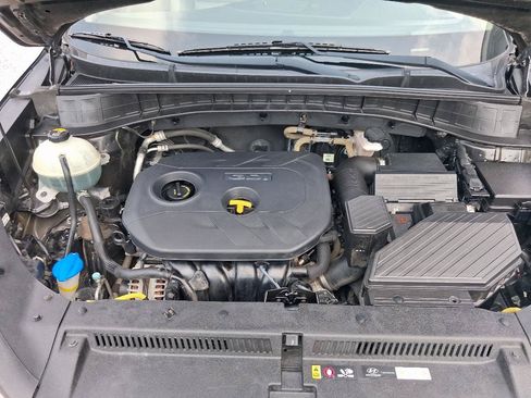 Used 2017 Hyundai Tucson SE Plus AWD/4WD image 25