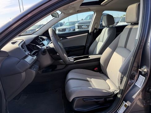 Used 2016 Honda Civic EX image 5