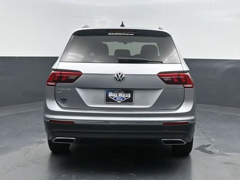 Used 2021 Volkswagen Tiguan SE image 6