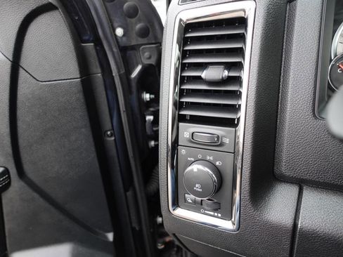 Used 2018 RAM 1500 Sport w/ Sport Premium Group image 60