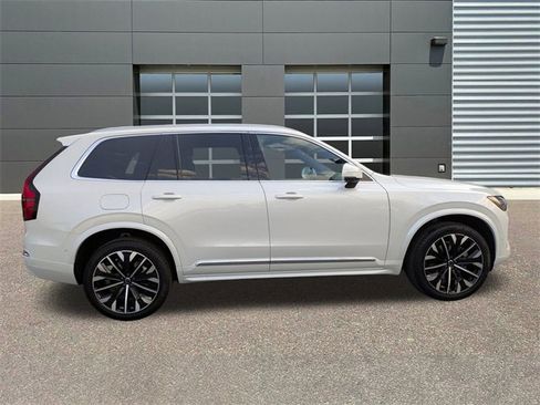 New 2026 Volvo XC90 B6 Plus w/ Protection Package Premier image 8