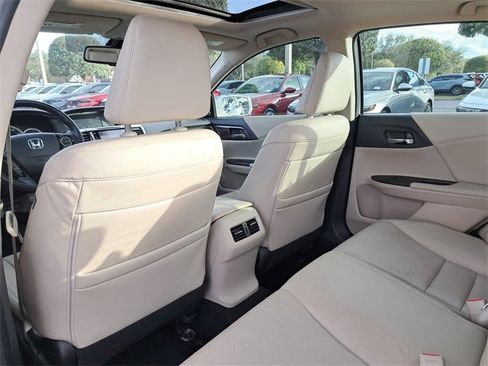 Used 2016 Honda Accord EX-L image 9