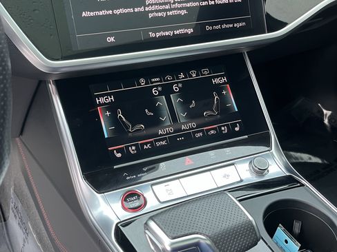 Used 2021 Audi RS 7 Sportback w/ Black Optic Package image 22