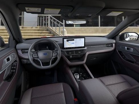 New 2026 Ford Explorer Platinum RWD image 9