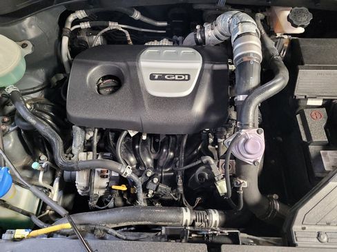 Used 2017 Hyundai Tucson Sport FWD image 30