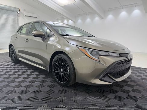 Used 2020 Toyota Corolla SE FWD image 1