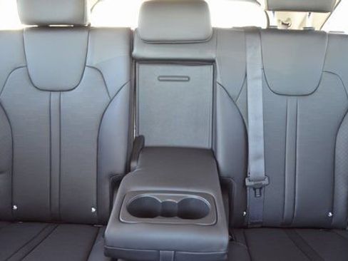 New 2026 Kia Sorento S w/ S Panoramic Sunroof Package image 18