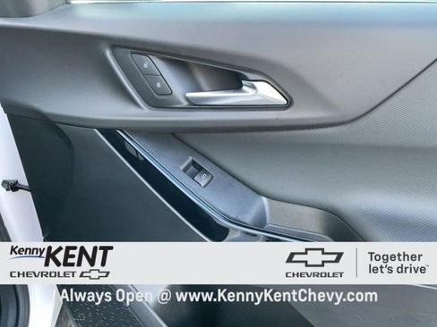 Certified 2025 Chevrolet Equinox LT image 17