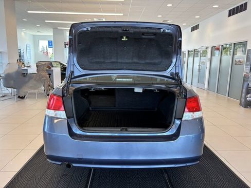 Used 2014 Subaru Legacy 2.5i AWD/4WD image 9