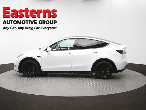 Used 2022 Tesla Model Y Long Range AWD/4WD image 56