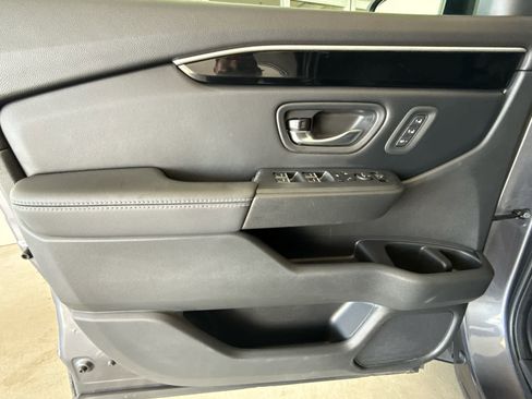 Used 2023 Honda Pilot EX-L image 10