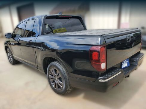 Used 2018 Honda Ridgeline Sport image 7
