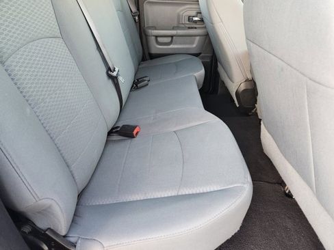 Used 2017 RAM 1500 Classic SLT image 29