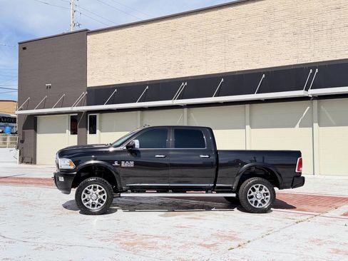 Used 2016 RAM 2500 Limited AWD/4WD image 5