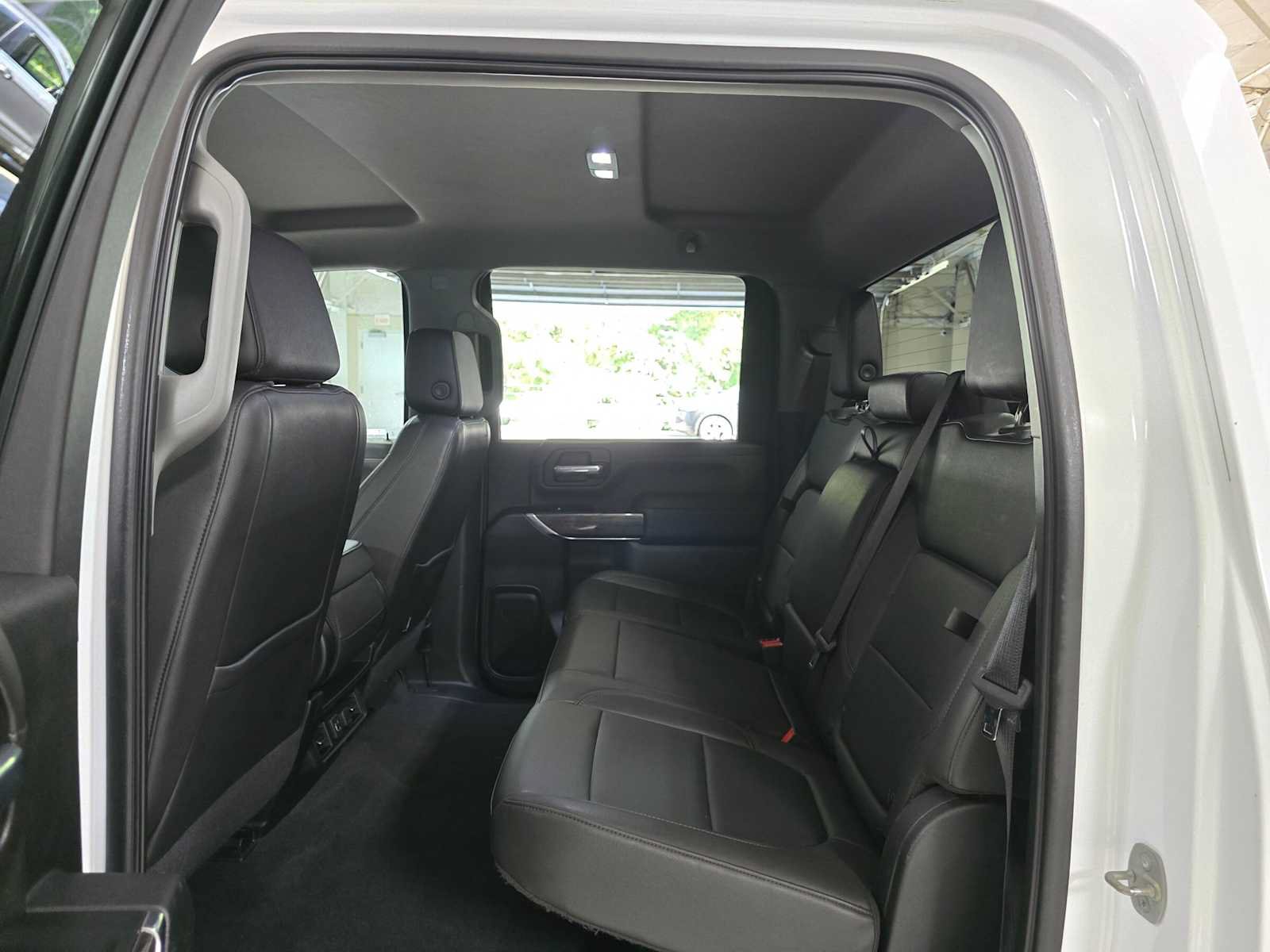 Used 2022 Chevrolet Silverado 3500 LTZ w/ Safety Package AWD/4WD image 17