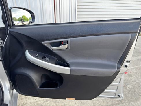 Used 2012 Toyota Prius Three image 37