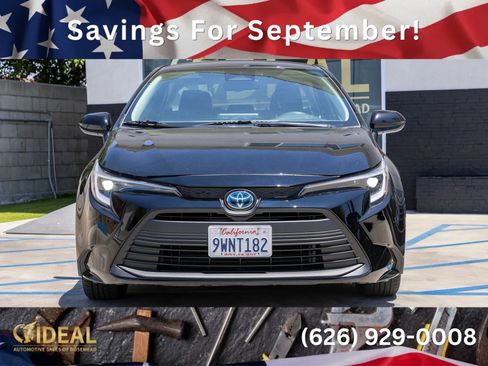 Used 2024 Toyota Corolla LE w/ LE Convenience Package FWD image 4