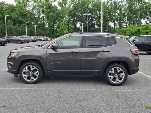 Used 2019 Jeep Compass Limited AWD/4WD image 7