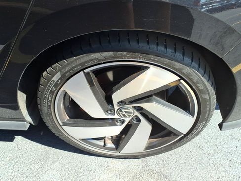 Used 2022 Volkswagen GTI S FWD image 8
