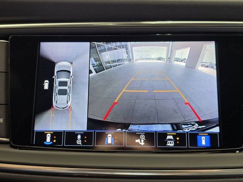 Used 2024 Buick Enclave Avenir w/ Avenir Technology Package AWD/4WD image 16