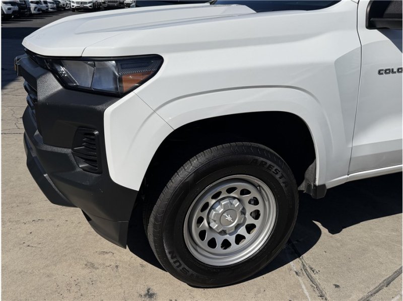 Used 2023 Chevrolet Colorado W/T RWD image 11