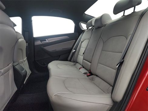 Used 2017 Hyundai Sonata Sport 2.0T w/ Winter Weather Package image 19