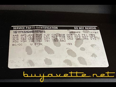 Used 2004 Chevrolet Corvette Coupe w/ Roof Package image 25