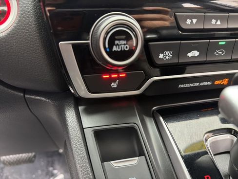 Used 2017 Honda CR-V Touring image 19