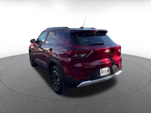 Used 2025 Chevrolet TrailBlazer LT image 11