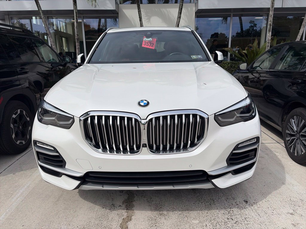 Used 2021 BMW X5 xDrive40i w/ Premium Package 3 AWD/4WD image 7
