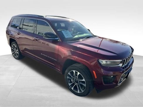 Used 2023 Jeep Grand Cherokee L Overland image 9