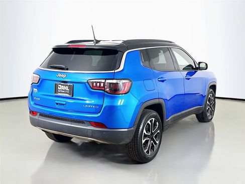 Used 2023 Jeep Compass Limited AWD/4WD image 13