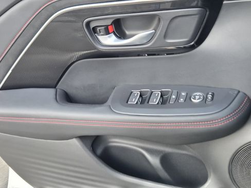 Certified 2025 Acura ADX A-Spec image 38