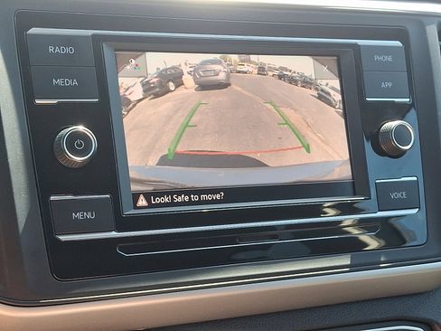 Used 2021 Volkswagen Atlas S image 18