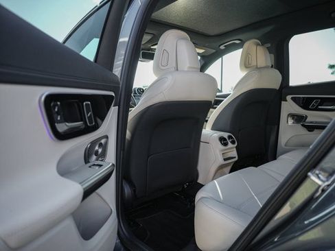Certified 2023 Mercedes-Benz GLC 300 4MATIC image 30