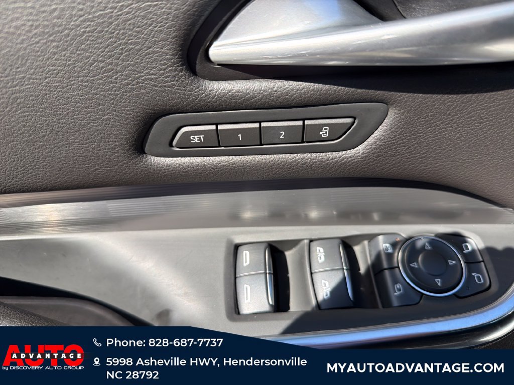Used 2025 Cadillac XT4 Premium Luxury AWD/4WD image 10