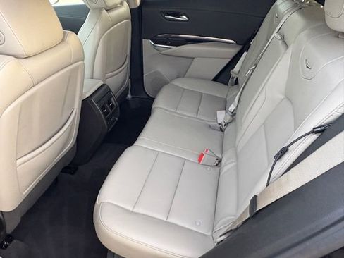 Used 2021 Cadillac XT4 Luxury w/ Cold Weather Package image 34