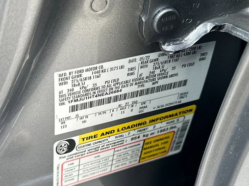 Used 2022 Ford Expedition XLT image 37