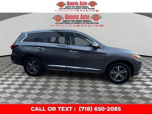 Used 2020 INFINITI QX60 Luxe w/ Essential Package image 8
